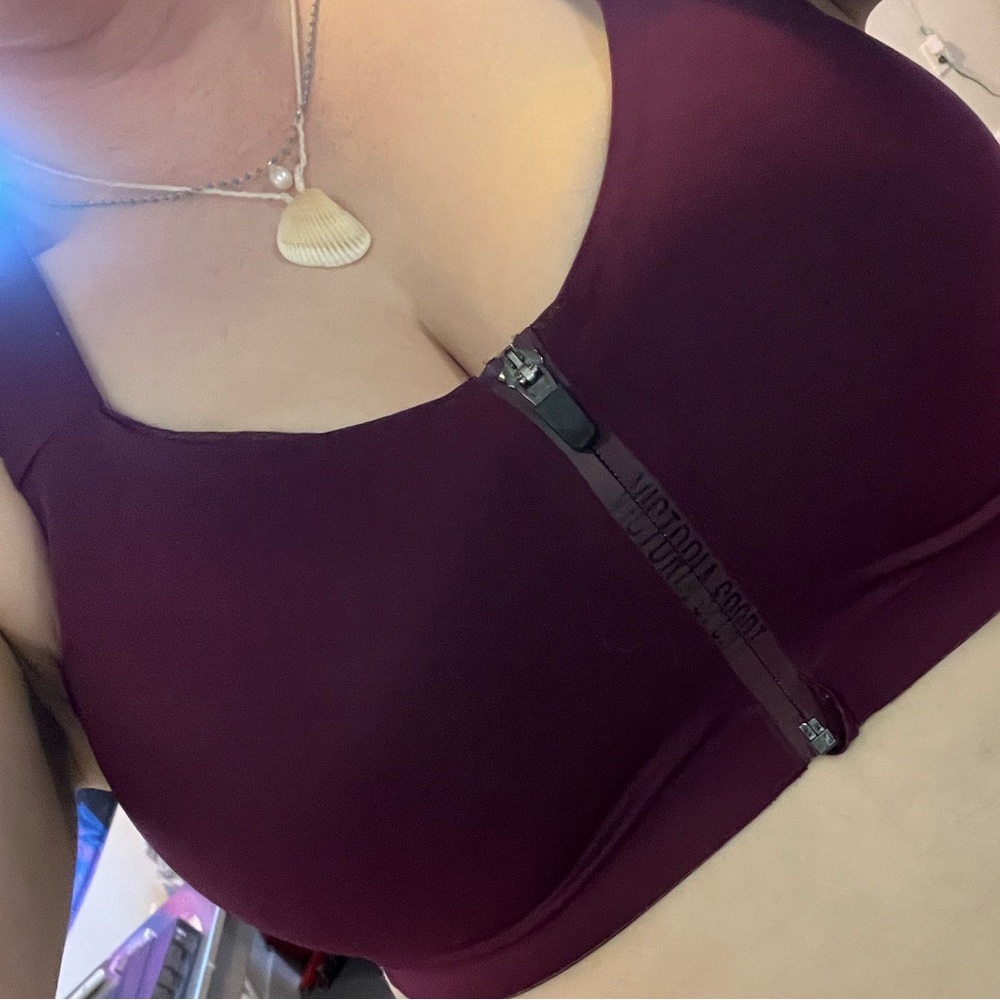 Victoria’s Secret sports bra